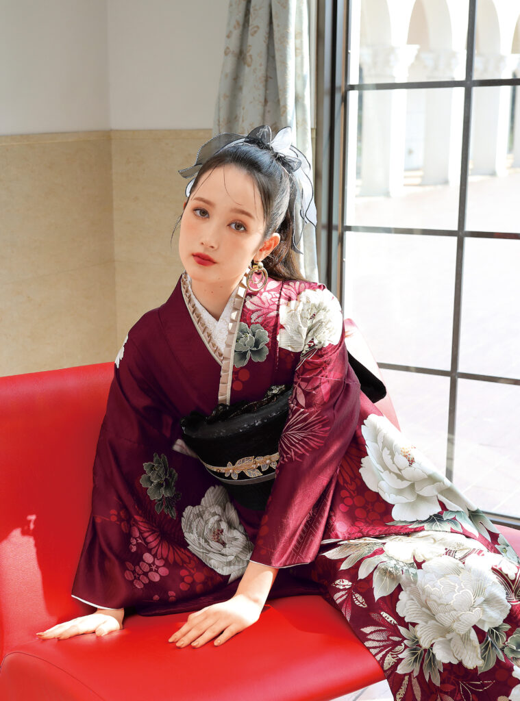 【振袖メイク】幸せオーラが溢れる”多幸感メイク”で、無敵の愛され顔になろう♡