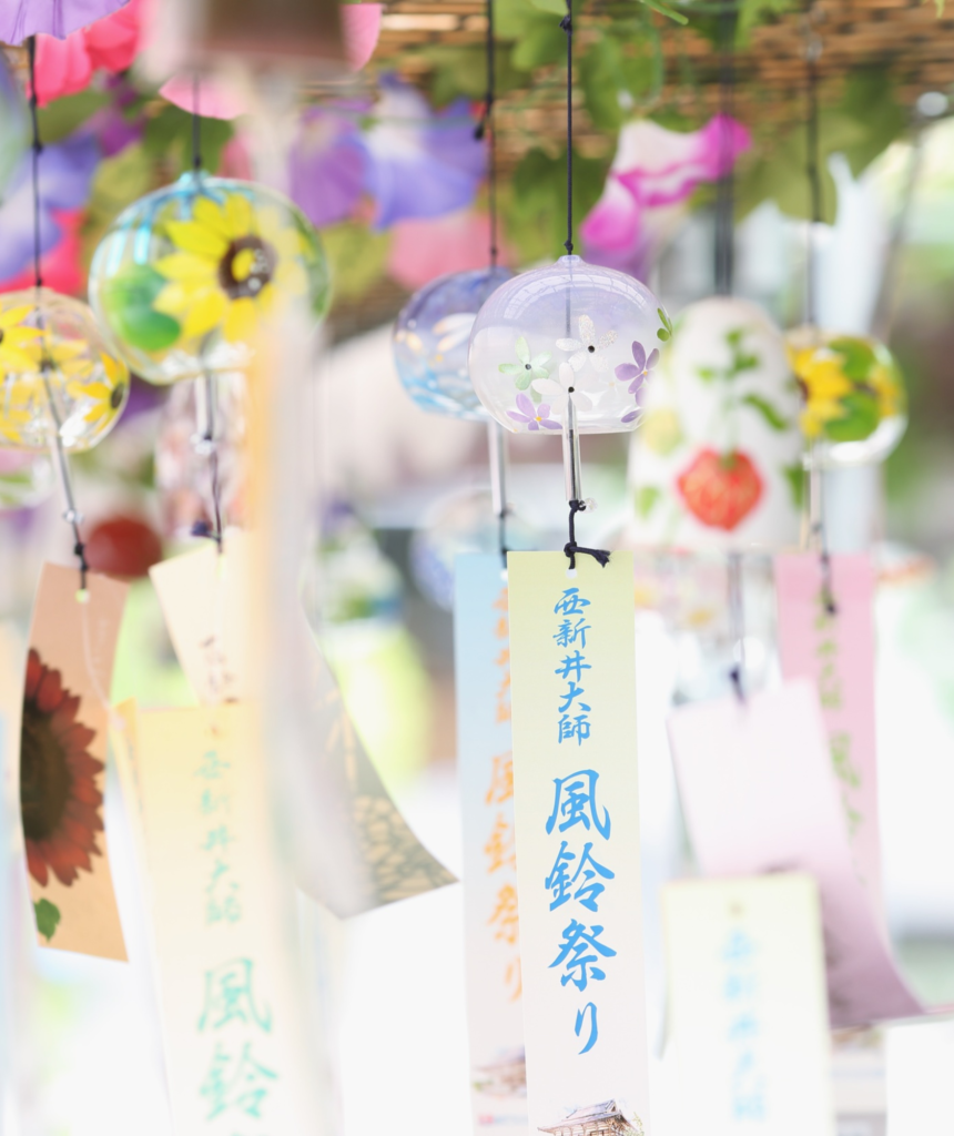 【着物コラム】夏こそ、きもの日和。涼やかに魅せる大人の「こなれ」着こなし術をご紹介